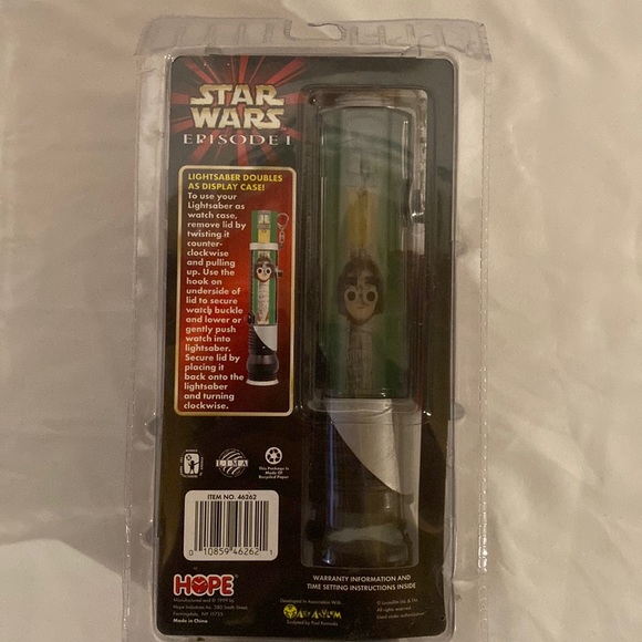 Anakin Skywalker Collectors Watch. - Picture 3 of 4